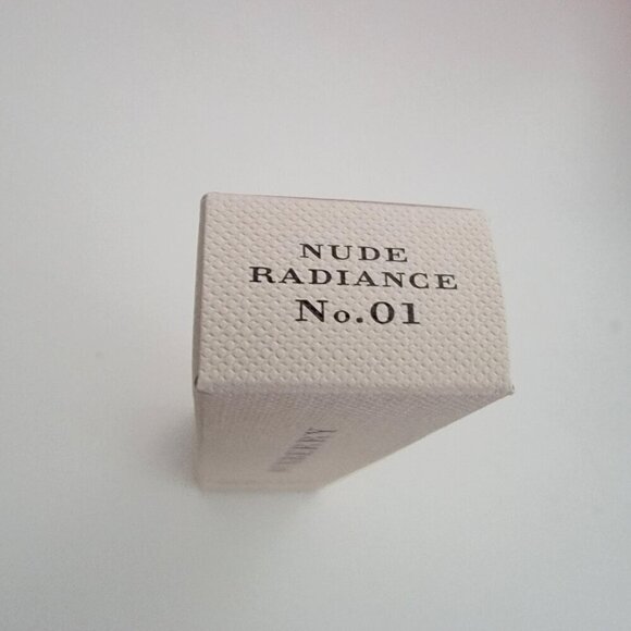 Burberry Fresh Glow Nude Radiance Face Primer - Picture 6 of 12